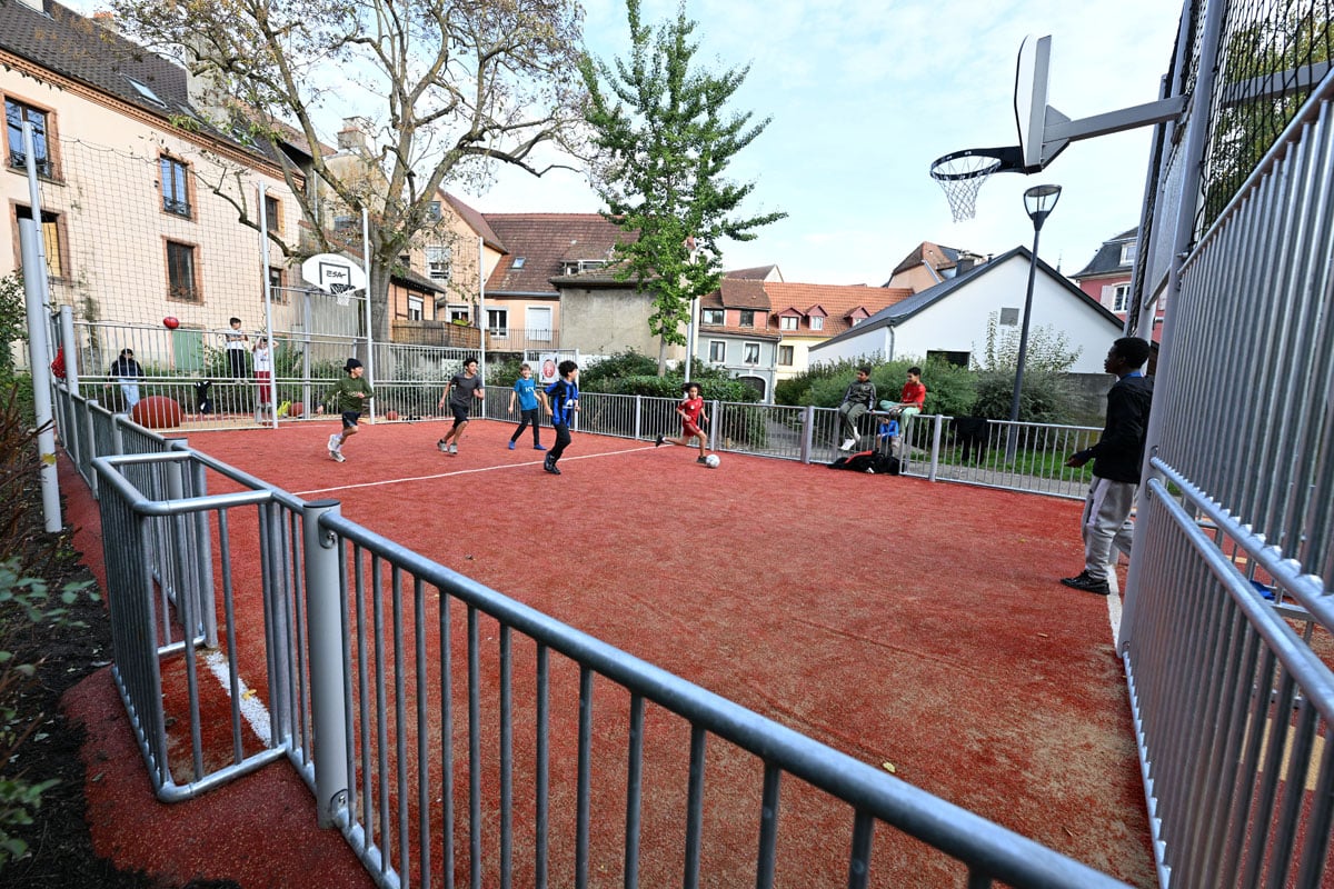 Plateau sportif « Bibliothèque Grand’rue » : tout nouveau, tout beau 