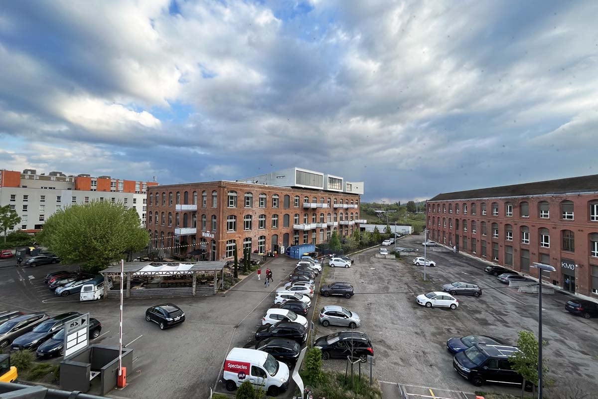 Logements, lieux de formation et d'innovation, restaurants... Le quartier de la Fonderie est en plein essor.