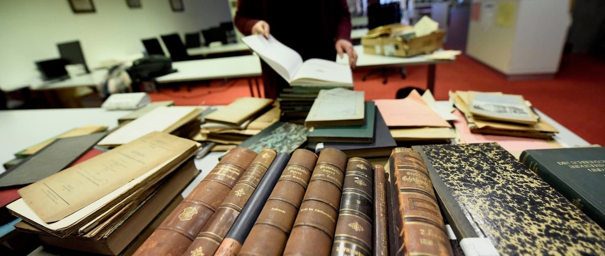 Opération Tri aux Archives municipales