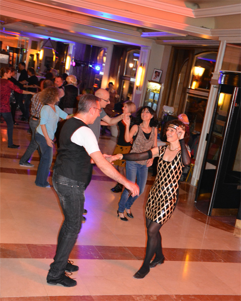 Bal swing