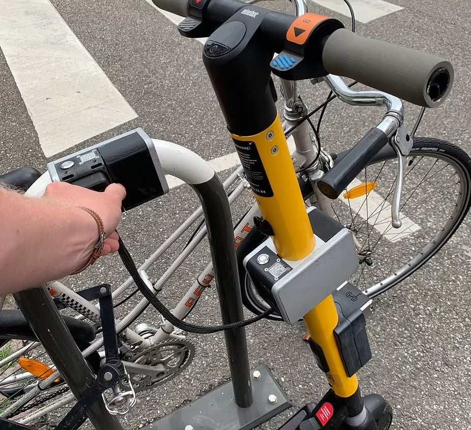 Strim Mobility : la recharge deux-roues intelligente