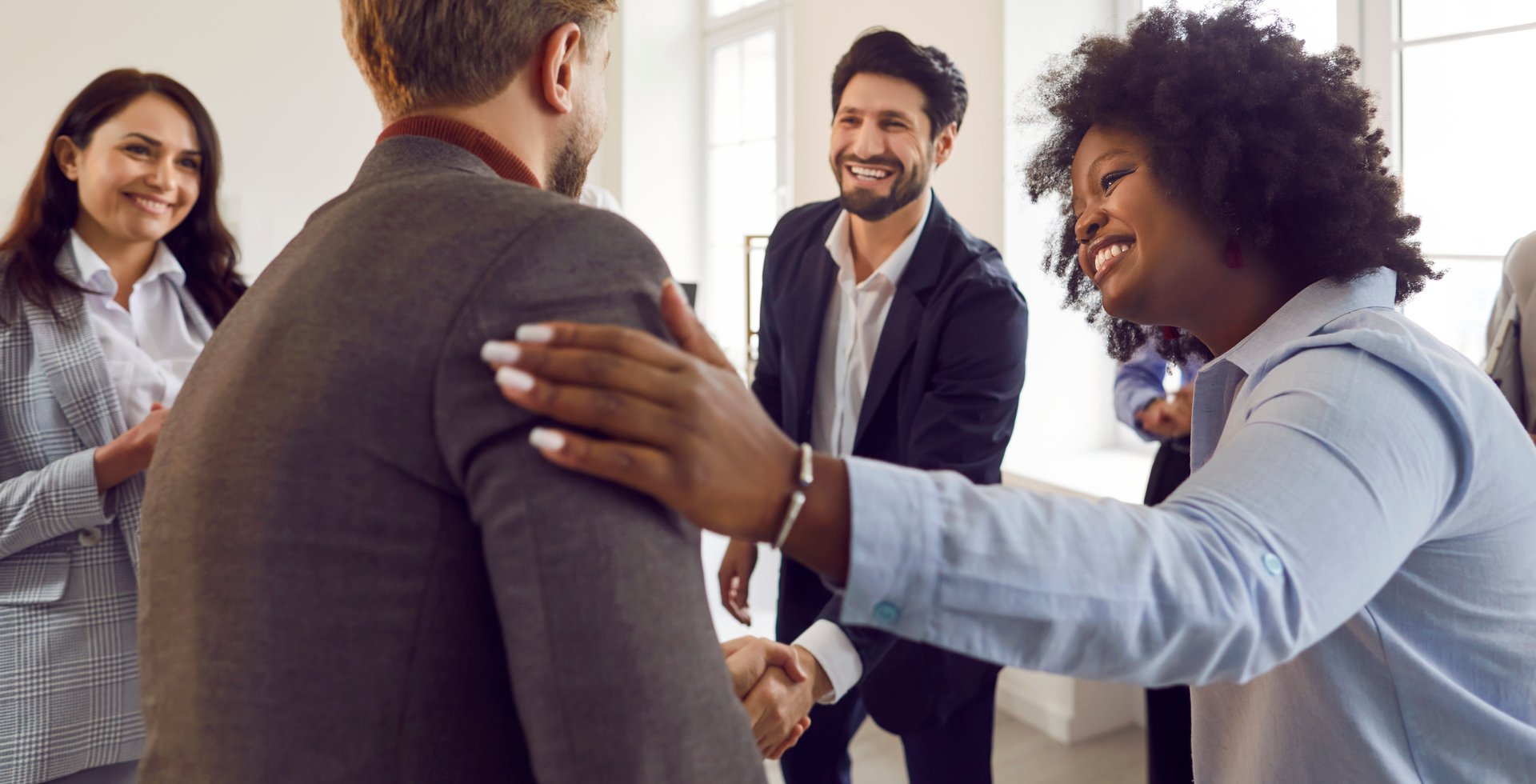 Accueillir un nouveau salarié : quand la sécurité devient un levier de performance et d’attractivité