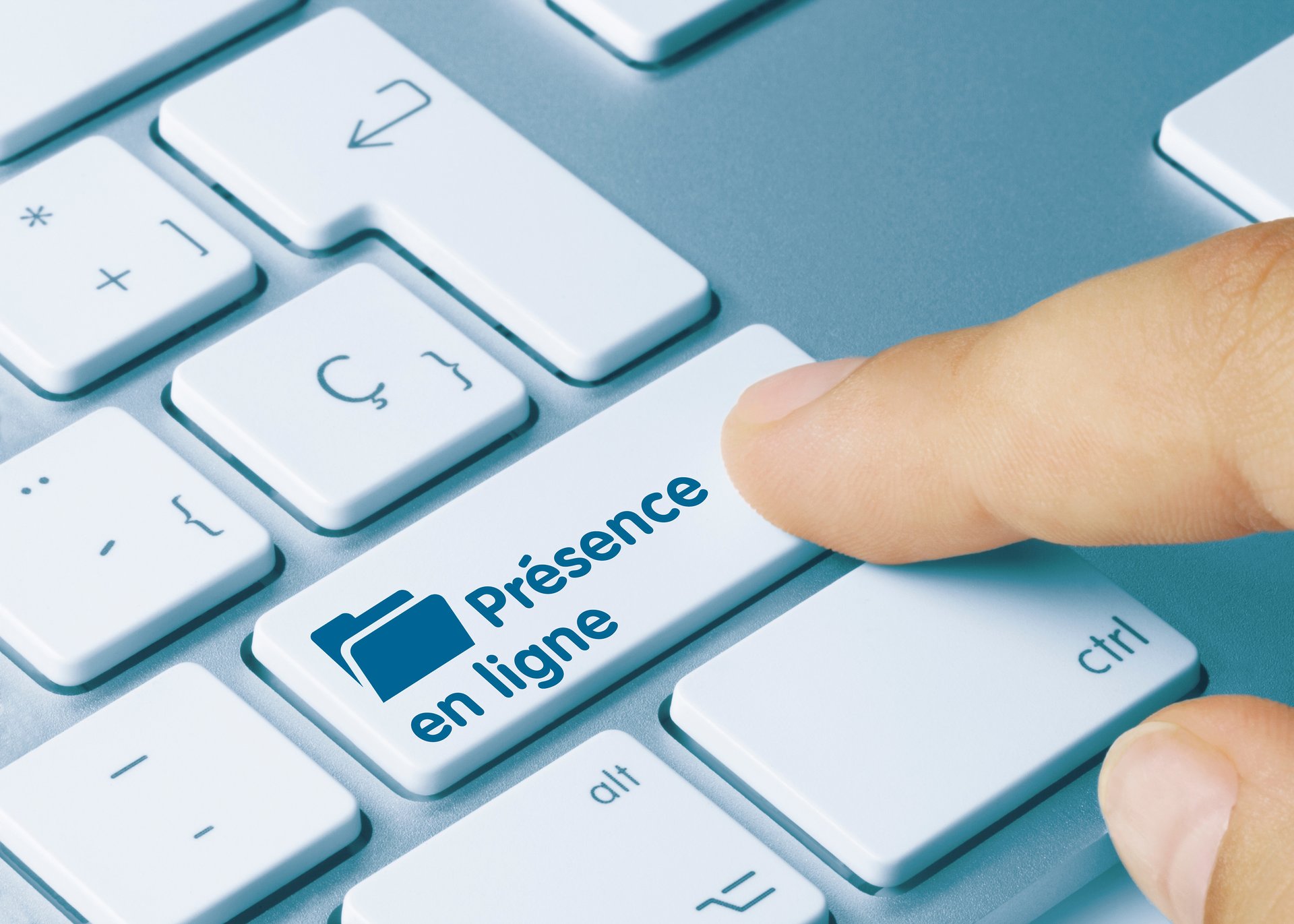 RÉFÉRENCEMENT : Gratuit ou payant, quelle stratégie privilégier ?