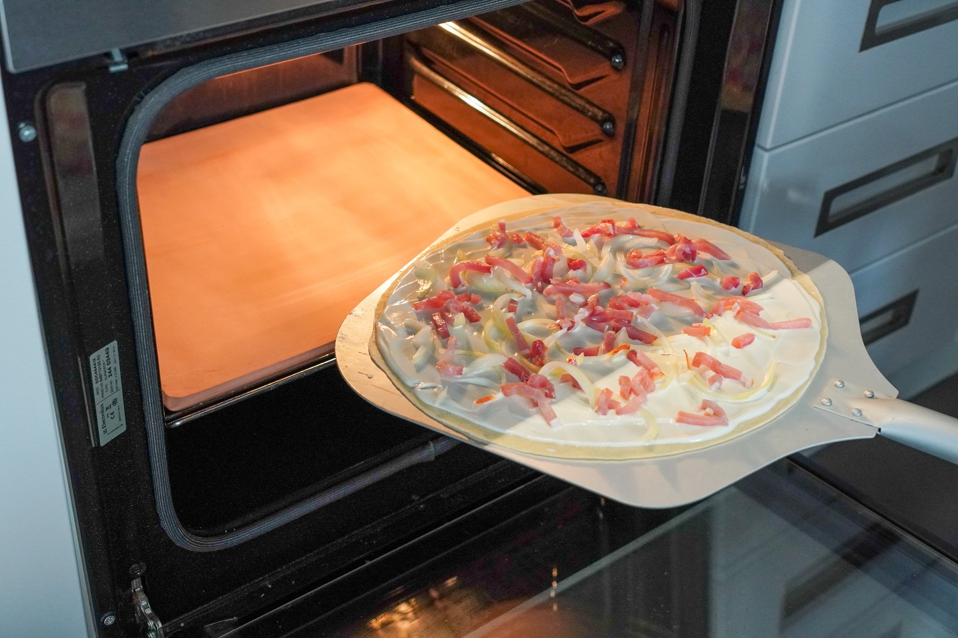 FLAMMEKUCH KOUMPANIE : « Quand t’as la dalle, fais-toi une tarte ! »