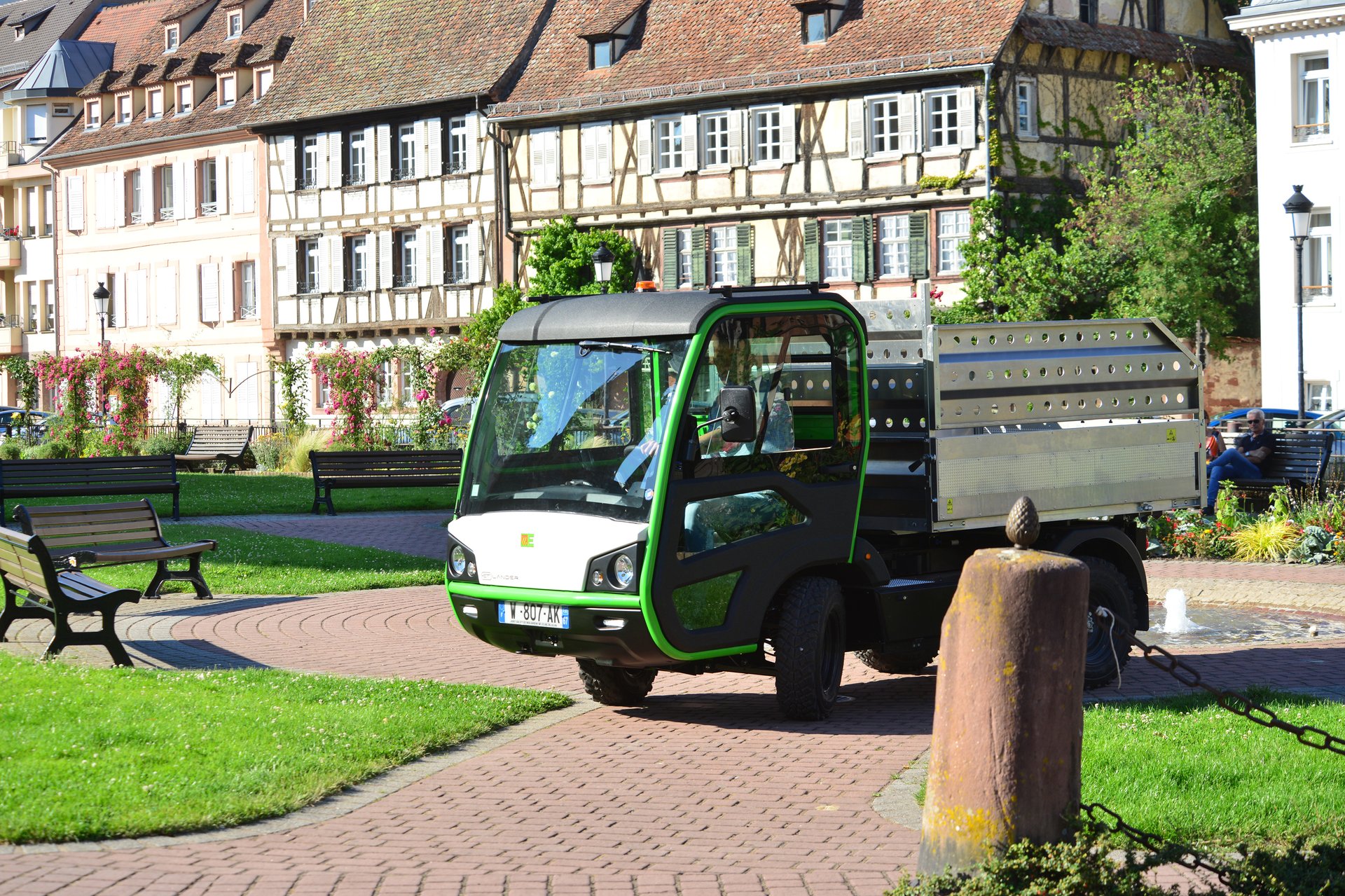 ETESIA : ET-LANDER, le couteau suisse des paysagistes