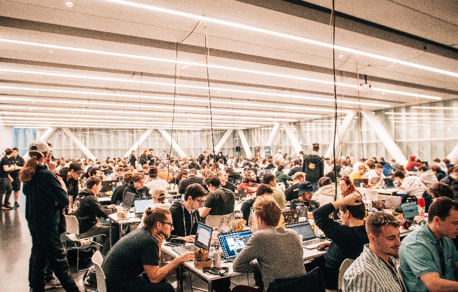 La compétition Breizh CTF au sein du couvent des Jacobins