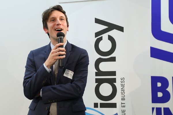 Impact : pour apprendre aux entreprises à faire leur transition