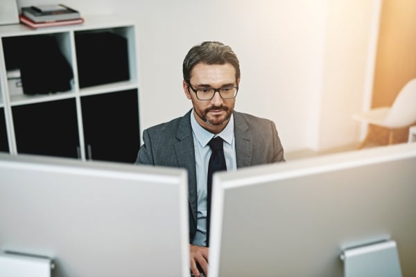 IA générative : entre productivité et employabilité, les DRH confrontées à un choix