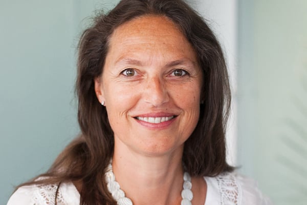 Muriel Barnéoud, directrice de l’engagement sociétal du Groupe La Poste