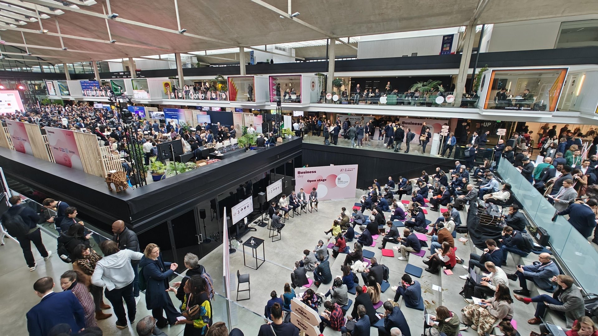 Comment l’AI Action Summit a fait changer l’intelligence artificielle « business » de dimension