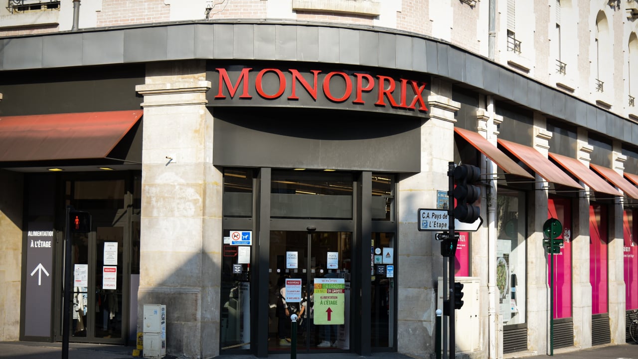 10 millions de prévisions par jour : Monoprix confie le remplissage de ses rayons à l'IA