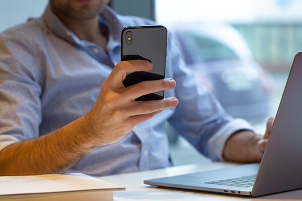 Le digital a horreur du vide