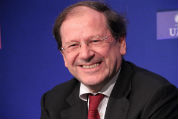 Hervé Novelli, co-fondateur du portail WikiPME