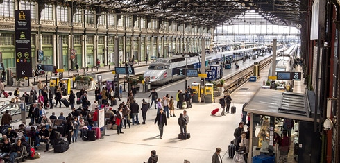 A la SNCF, Gares & Connexions met la connaissance client au cœur de sa stratégie