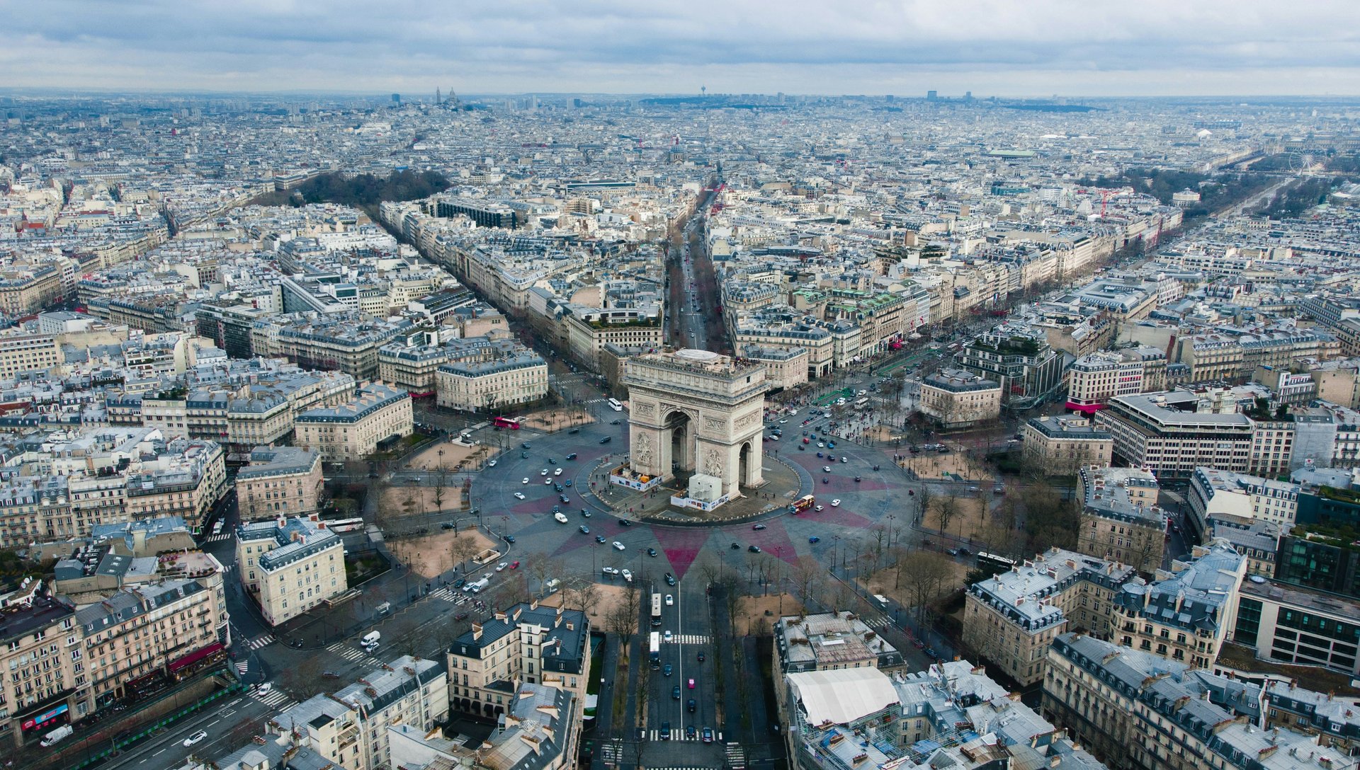 Une gouvernance ancrée dans le monde des affaires 