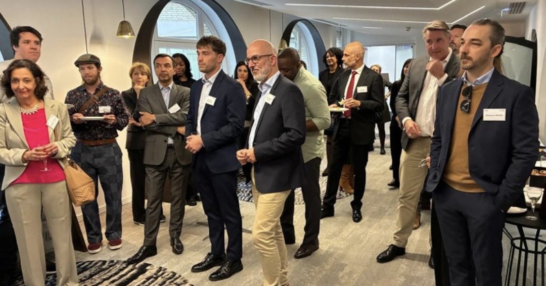 50 participants pour l'Apéro connexion de la CCFC présenté par Dentons